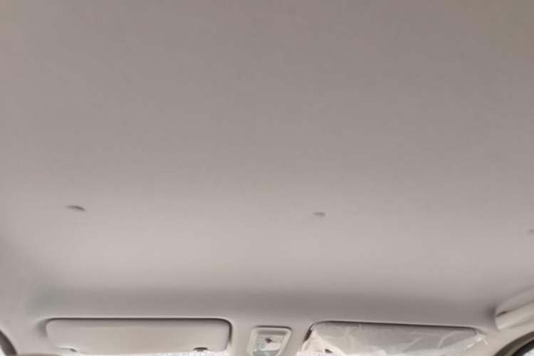 Used Wuling Hongguang MINIEV 2025 Four-Door Version Advanced Edition Headliner