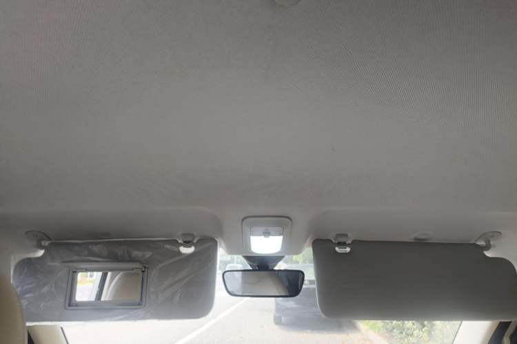 Used Wuling Hongguang MINIEV 2025 Four-Door Version Advanced Edition Headliner
