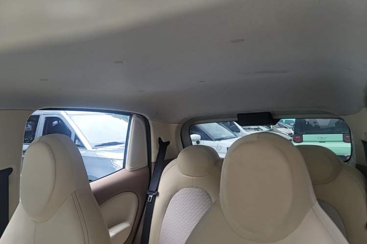 Used Wuling Hongguang MINIEV 2025 Four-Door Version Advanced Edition Headliner
