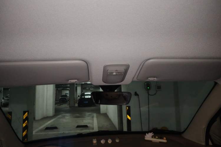 Used Wuling Hongguang MINIEV 2025 Four-Door Version Advanced Edition Headliner