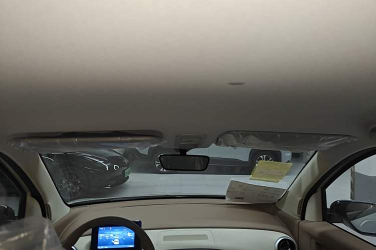 Used Wuling Hongguang MINIEV 2025 Four-Door Version Advanced Edition Headliner