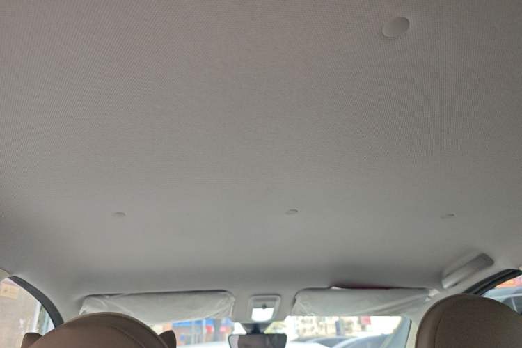 Used Wuling Hongguang MINIEV 2025 Four-Door Version Advanced Edition Headliner