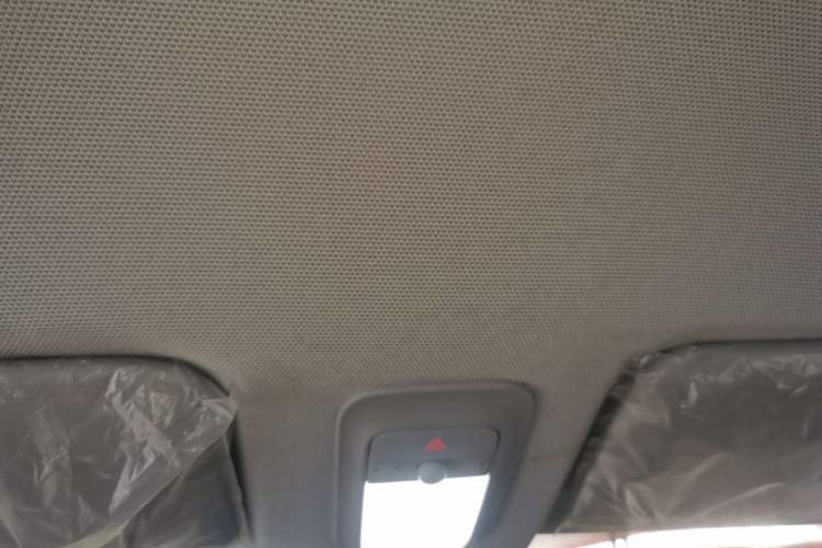 Used Wuling Hongguang MINIEV 2025 Four-Door Version Advanced Edition Headliner