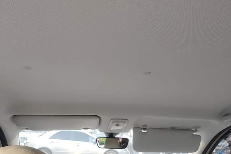 Used Wuling Hongguang MINIEV 2025 Four-Door Version Advanced Edition Headliner