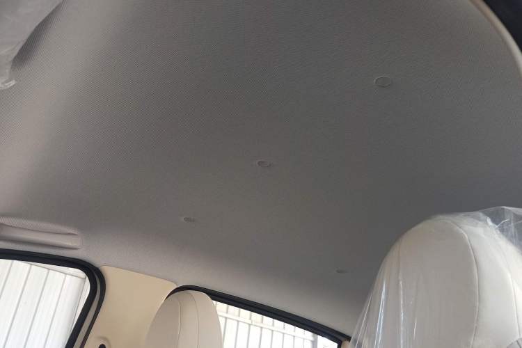 Used Wuling Hongguang MINIEV 2025 Four-Door Version Advanced Edition Headliner