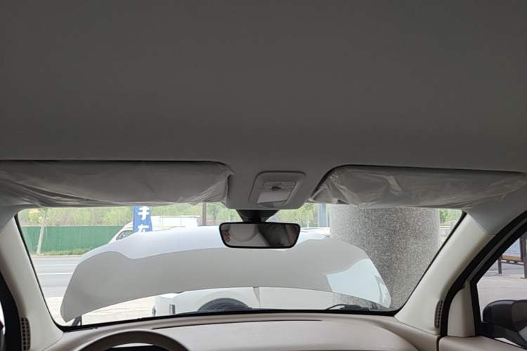 Used Wuling Hongguang MINIEV 2025 Four-Door Version Advanced Edition Headliner