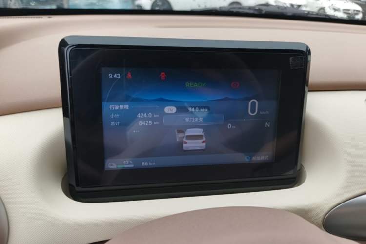 Used Wuling Hongguang MINIEV 2025 Four-Door Version Advanced Edition Instrument Cluster