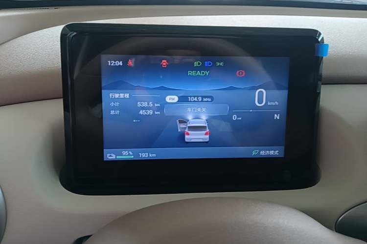 Used Wuling Hongguang MINIEV 2025 Four-Door Version Advanced Edition Instrument Cluster
