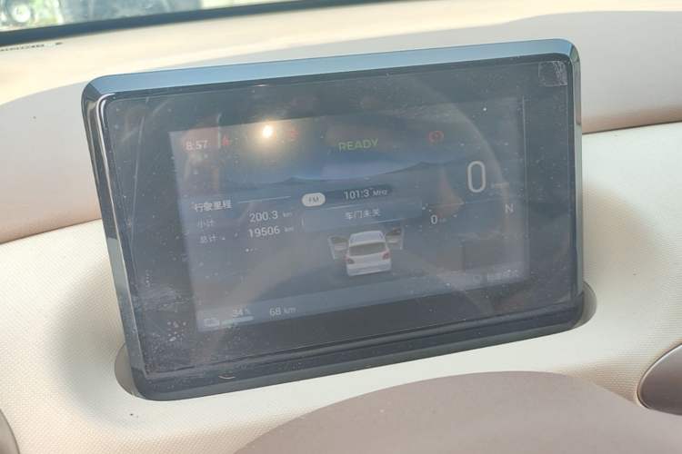 Used Wuling Hongguang MINIEV 2025 Four-Door Version Advanced Edition Instrument Cluster