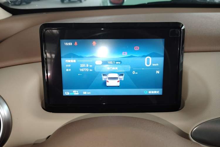 Used Wuling Hongguang MINIEV 2025 Four-Door Version Advanced Edition Instrument Cluster