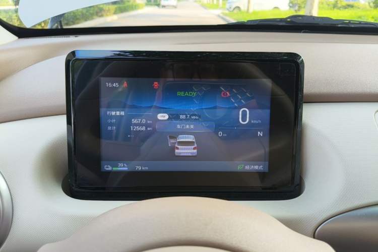 Used Wuling Hongguang MINIEV 2025 Four-Door Version Advanced Edition Instrument Cluster