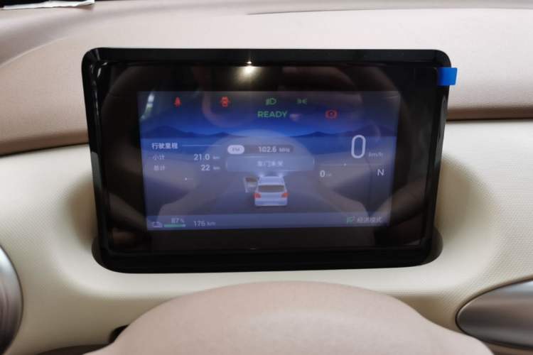 Used Wuling Hongguang MINIEV 2025 Four-Door Version Advanced Edition Instrument Cluster
