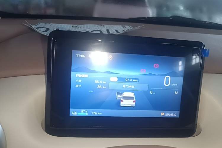Used Wuling Hongguang MINIEV 2025 Four-Door Version Advanced Edition Instrument Cluster