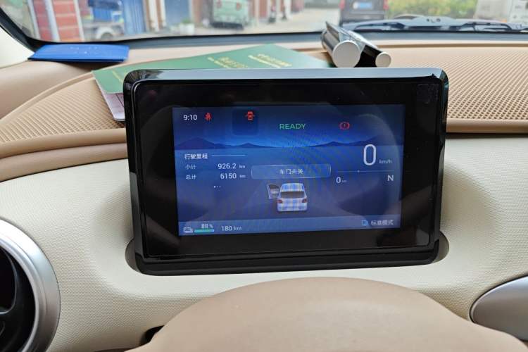 Used Wuling Hongguang MINIEV 2025 Four-Door Version Advanced Edition Instrument Cluster