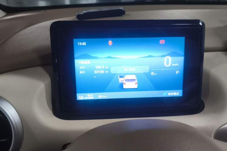 Used Wuling Hongguang MINIEV 2025 Four-Door Version Zhenxiang+ Edition Instrument Cluster