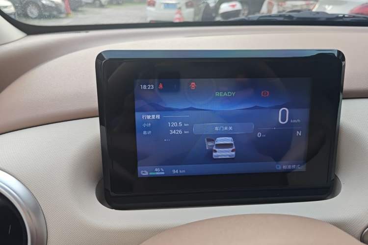 Used Wuling Hongguang MINIEV 2025 Four-Door Version Advanced Edition Instrument Cluster