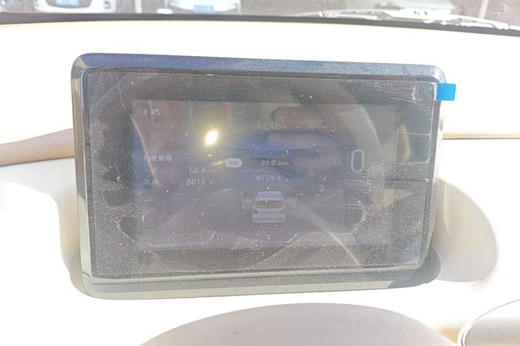 Used Wuling Hongguang MINIEV 2025 Four-Door Version Advanced Edition Instrument Cluster