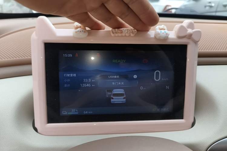 Used Wuling Hongguang MINIEV 2025 Four-Door Version Advanced Edition Instrument Cluster