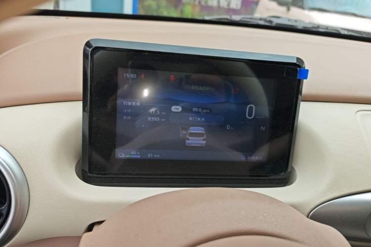 Used Wuling Hongguang MINIEV 2025 Four-Door Version Advanced Edition Instrument Cluster