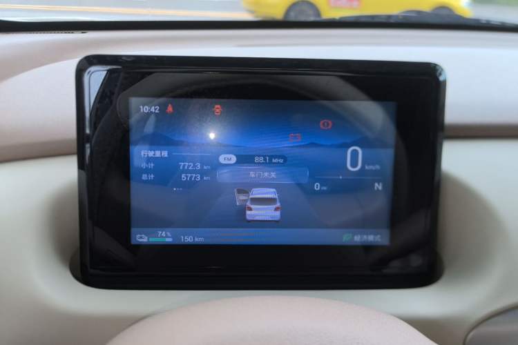 Used Wuling Hongguang MINIEV 2025 Four-Door Version Advanced Edition Instrument Cluster