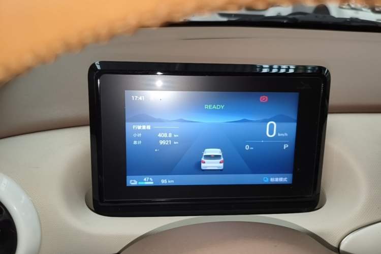 Used Wuling Hongguang MINIEV 2025 Four-Door Version Zhenxiang+ Edition Instrument Cluster
