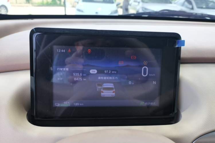 Used Wuling Hongguang MINIEV 2025 Four-Door Version Advanced Edition Instrument Cluster