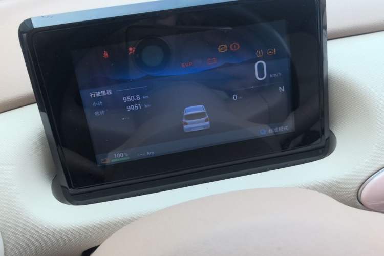 Used Wuling Hongguang MINIEV 2025 Four-Door Version Premium Edition Instrument Cluster