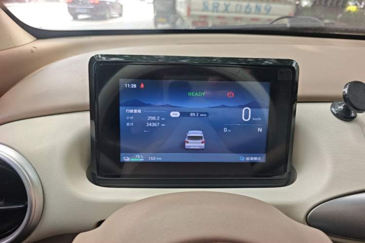 Used Wuling Hongguang MINIEV 2025 Four-Door Version Advanced Edition Instrument Cluster