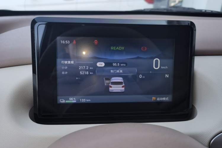 Used Wuling Hongguang MINIEV 2025 Four-Door Version Advanced Edition Instrument Cluster
