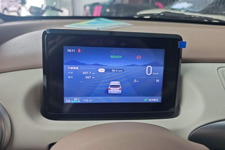 Used Wuling Hongguang MINIEV 2025 Four-Door Version Advanced Edition Instrument Cluster