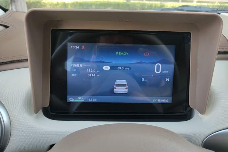 Used Wuling Hongguang MINIEV 2025 Four-Door Version Advanced Edition Instrument Cluster