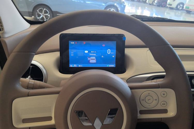 Used Wuling Hongguang MINIEV 2025 Four-Door Version Advanced Edition Instrument Cluster