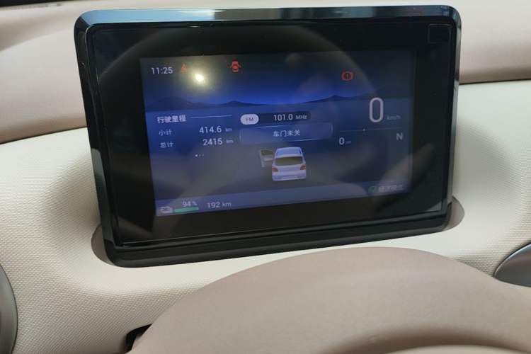 Used Wuling Hongguang MINIEV 2025 Four-Door Version Advanced Edition Instrument Cluster
