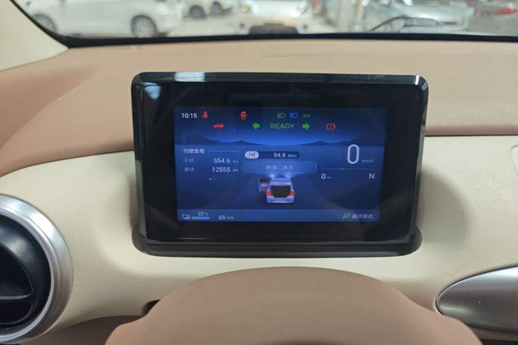 Used Wuling Hongguang MINIEV 2025 Four-Door Version Advanced Edition Instrument Cluster