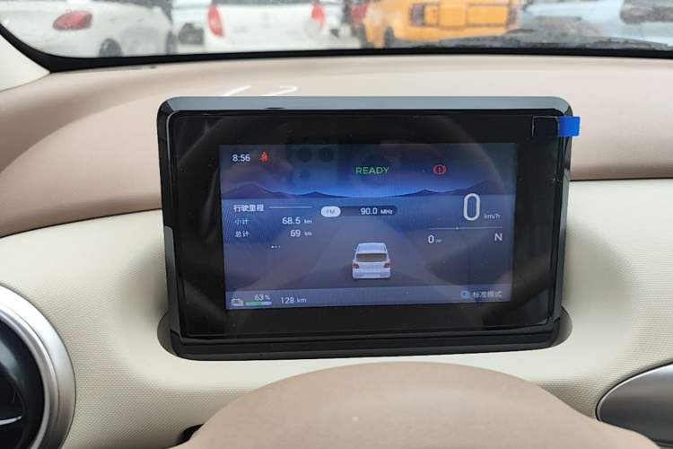 Used Wuling Hongguang MINIEV 2025 Four-Door Version Advanced Edition Instrument Cluster