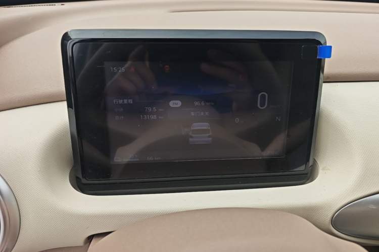 Used Wuling Hongguang MINIEV 2025 Four-Door Version Advanced Edition Instrument Cluster