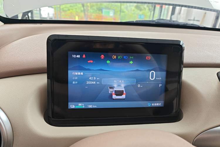 Used Wuling Hongguang MINIEV 2025 Four-Door Version Zhenxiang+ Edition Instrument Cluster