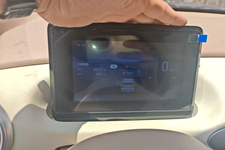 Used Wuling Hongguang MINIEV 2025 Four-Door Version Advanced Edition Instrument Cluster