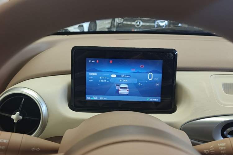 Used Wuling Hongguang MINIEV 2025 Four-Door Version Advanced Edition Instrument Cluster