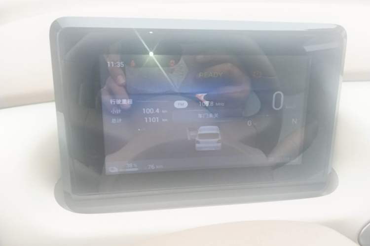 Used Wuling Hongguang MINIEV 2025 Four-Door Version Advanced Edition Instrument Cluster