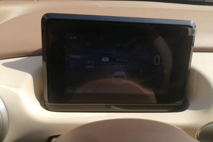 Used Wuling Hongguang MINIEV 2025 Four-Door Version Advanced Edition Instrument Cluster