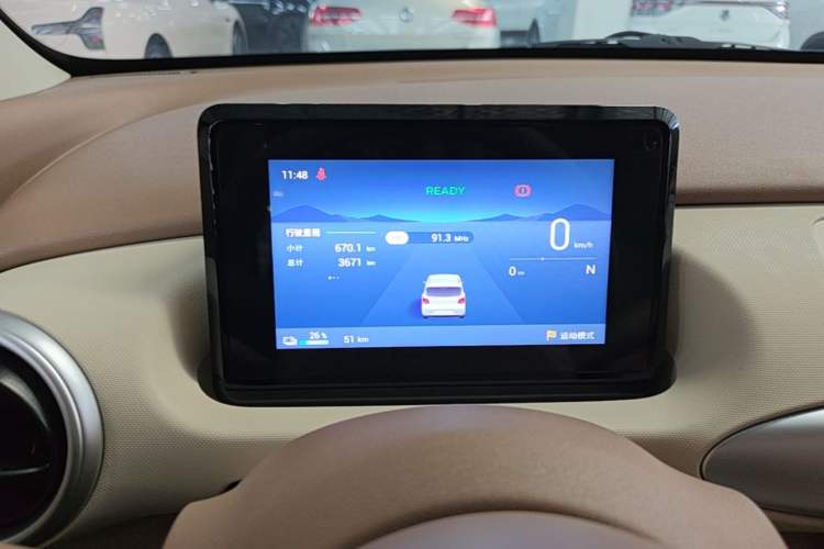 Used Wuling Hongguang MINIEV 2025 Four-Door Version Advanced Edition Instrument Cluster