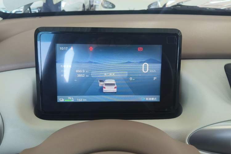 Used Wuling Hongguang MINIEV 2025 Four-Door Version Premium Edition Instrument Cluster