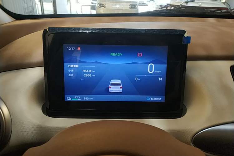 Used Wuling Hongguang MINIEV 2025 Four-Door Version Advanced Edition Instrument Cluster