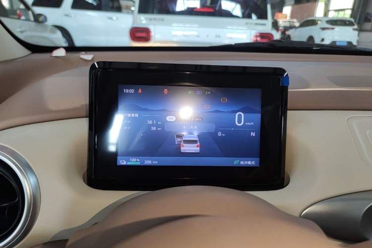 Used Wuling Hongguang MINIEV 2025 Four-Door Version Advanced Edition Instrument Cluster