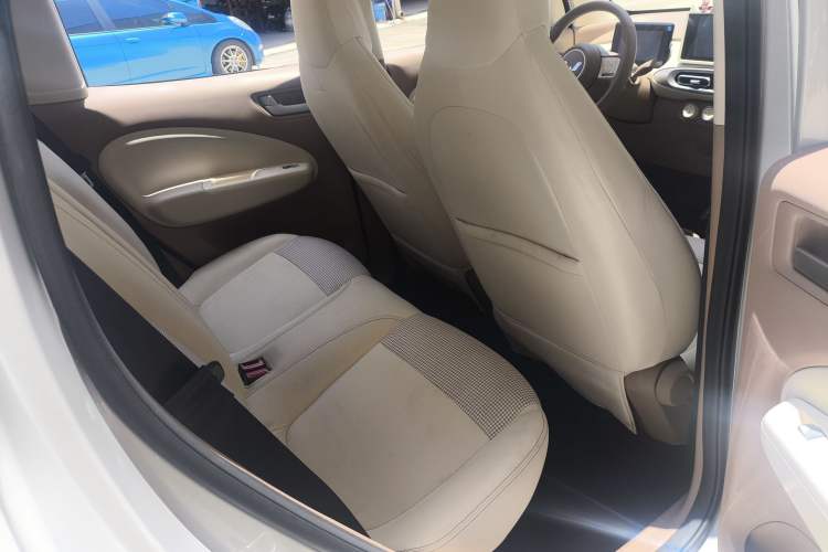 Used Wuling Hongguang MINIEV 2025 Four-Door Version Zhenxiang+ Edition Interior 7