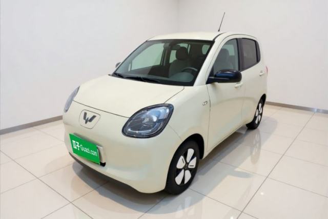 Ojetý Wuling Hongguang MINIEV 2025 Four-Door Version Advanced Edition