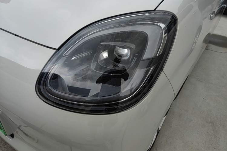 Used Wuling Hongguang MINIEV 2025 Four-Door Version Zhenxiang+ Edition Left Front Headlight