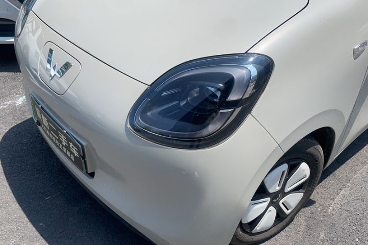 Used Wuling Hongguang MINIEV 2025 Four-Door Version Advanced Edition Left Front Headlight