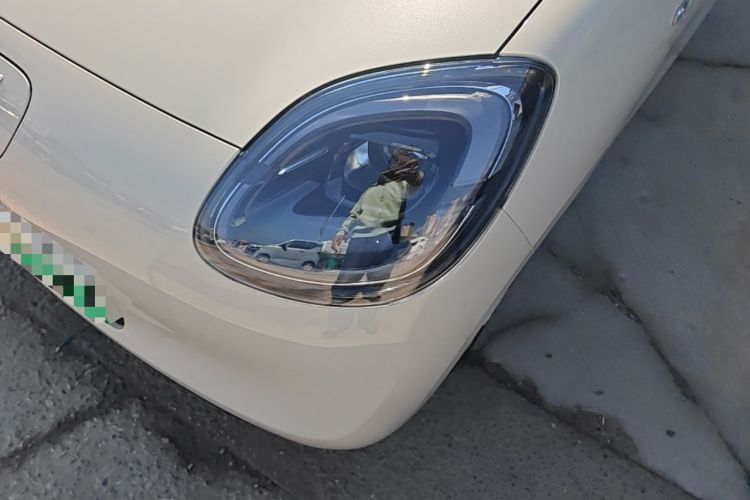 Used Wuling Hongguang MINIEV 2025 Four-Door Version Advanced Edition Left Front Headlight